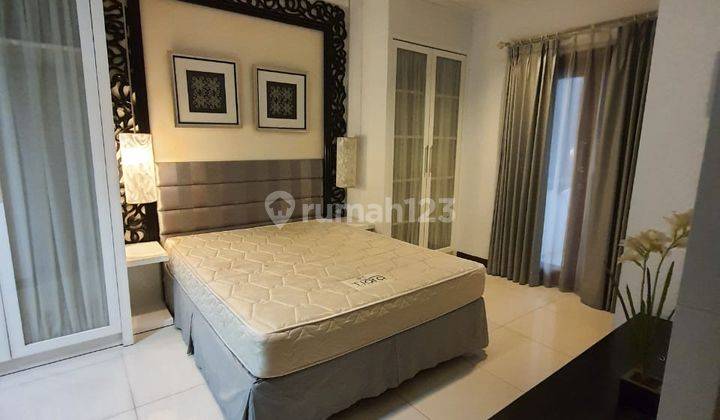 Disewakan Apartemen Residence Mansion Tower F, Akses Kolam Renang 6