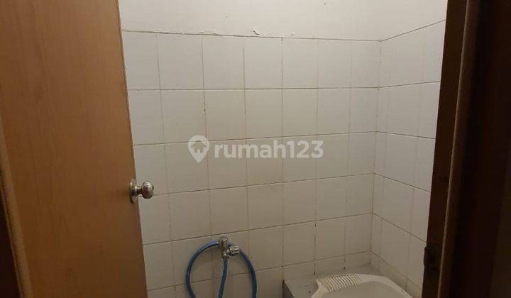 Disewakan Apartemen Residence Mansion Tower F, Akses Kolam Renang 12