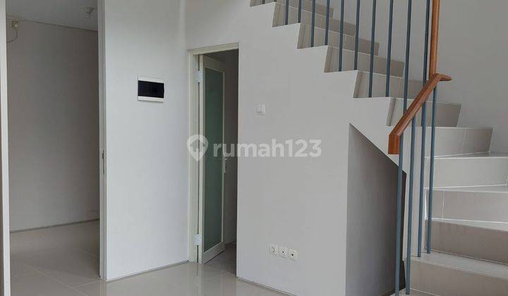 Disewakan Rumah Minimalis Royal Residence Baru Siap Huni 5