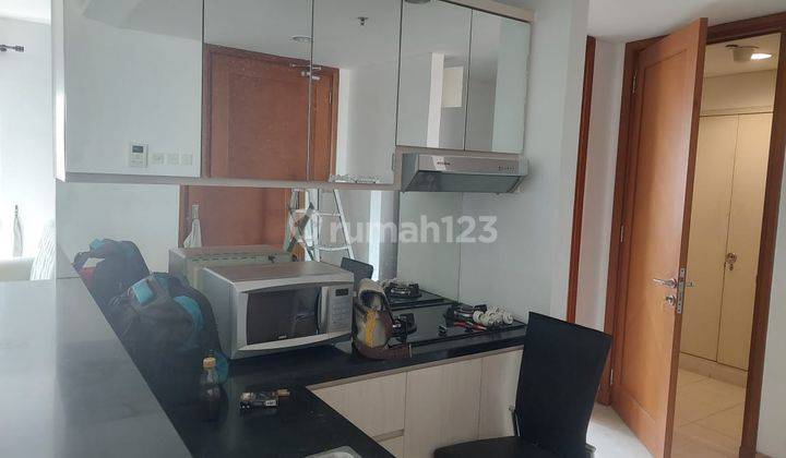 Apartemen Waterplace Residence Private Lift. 3br