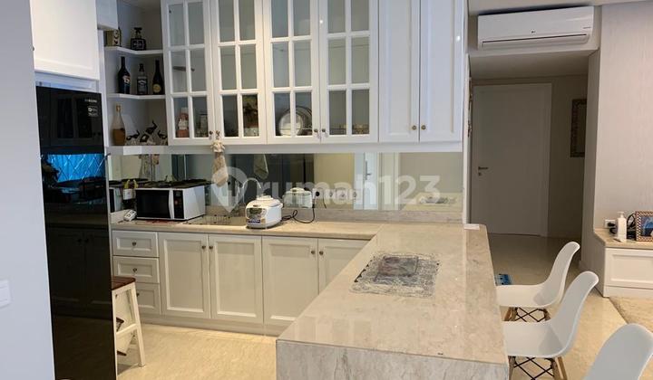 Luxury Unit Voila Surabaya – 4BR Spesial dengan Private Balcony & Furnish Baru Siap Huni 2