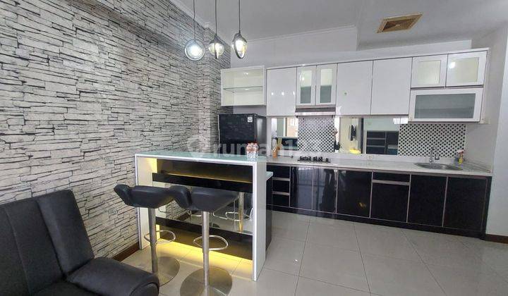 Disewa Apartemen Waterplace Residence Semi Penthouse 1