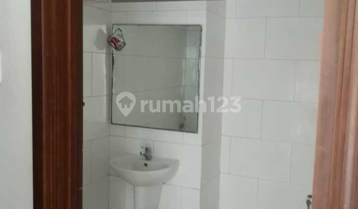 1 559. Dijual Apartemen Waterplace 2 BR Kosongan!! 2