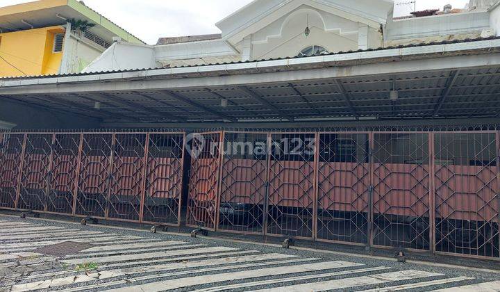 Rumah 3 Lantai Furnished di Jalan Wr Supratman