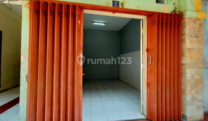867. Disewakan Toko Pertokoan Kartika Niaga Jl. Kebraon Surabaya 8
