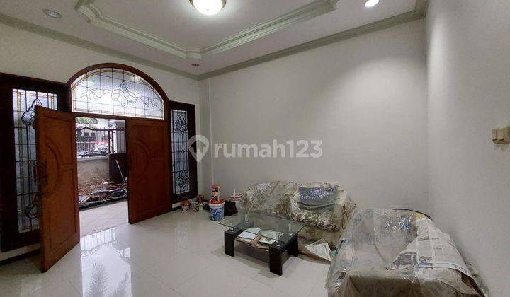 1717.  Rumah Sidosermo PDK Surabaya Timur 2