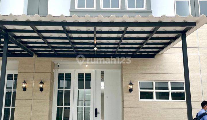 1838. Dijual Rumah Wisata Bukit Mas cluster Paddington 1