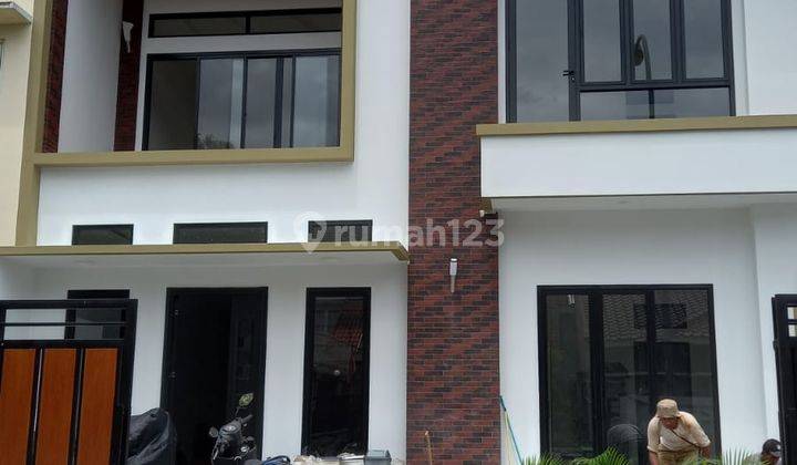 Dijual Cepat Rumah Di Kencana Loka Bsd 1