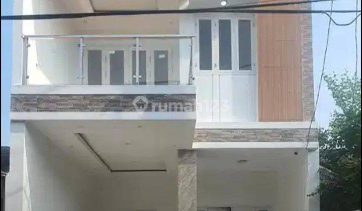 Dijual Cepat Rumah di Kencana Loka Bsd 2