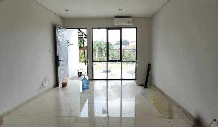 Sewa Rumah Royal Palm Blossom Taman Surya Jak Bar 1