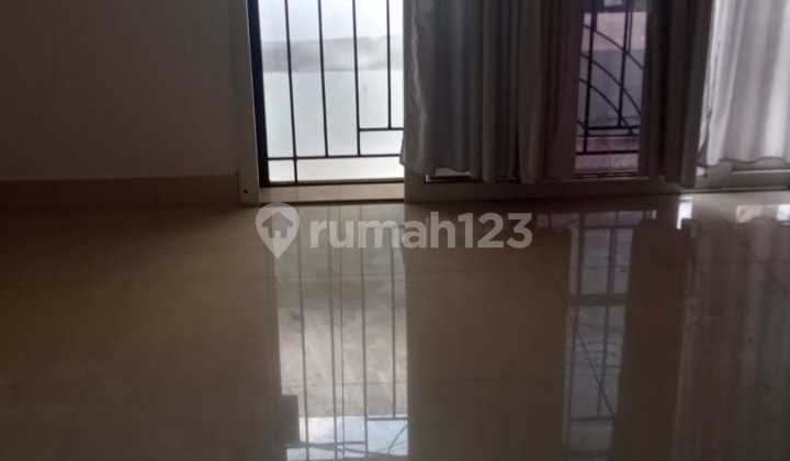 Disewa Rumah Golden Palm Pegadungan Jakarta Barat 2