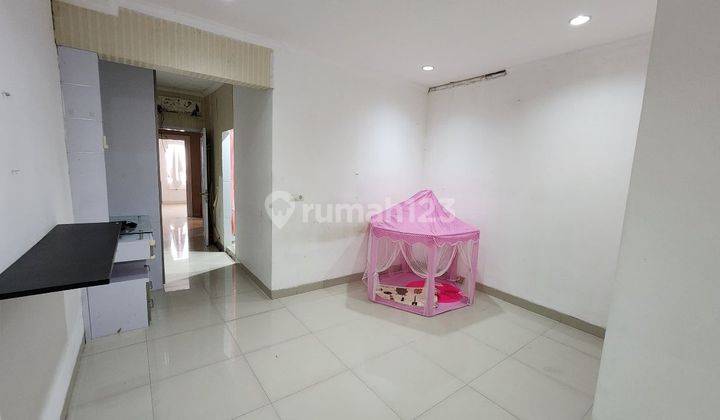 Jual rumah taman surya 5 jakarta barat 1