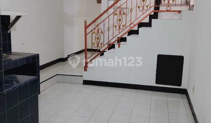 Disewa Rumah Taman Palem Lestari Cengkareng Jakarta Barat 2