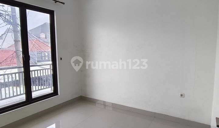 Disewa Rumah Citra Garden 5 Jakarta Barat 2