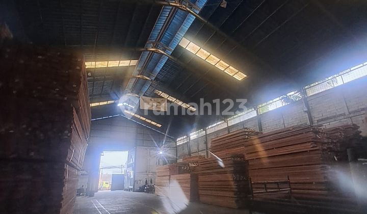 Warehouse for Sale in Cikupa, Tangerang Warehouse for Sale in Cikupa, Tangerang