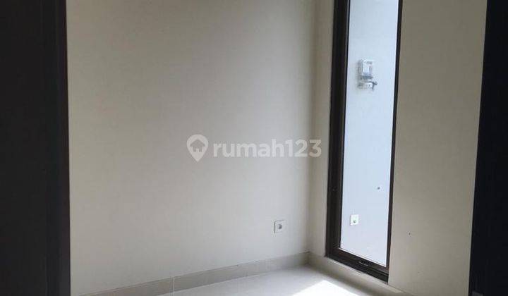 Dijual Cepat Rumah Di Eminent Precia Bsd 2