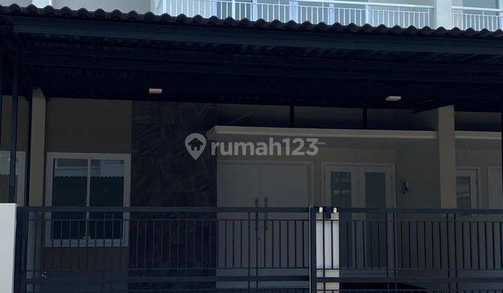 Di Jual Rumah Di Kencana Loka J5