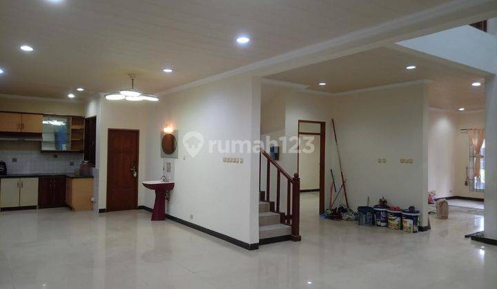 Dijual Rumah Di Cluster Cemara Alam Sutera  1