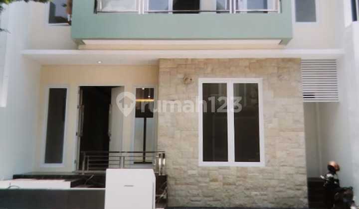 For Sale New Gress Royal Residence Wiyung