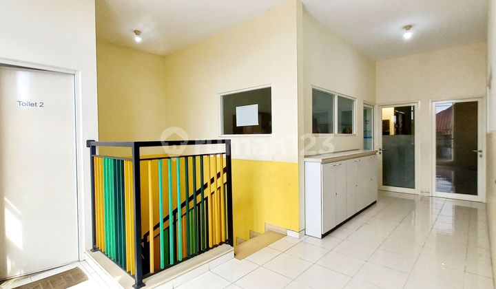 Sell Raya Babatan Pratama, Suitable for Office in Wiyung 2