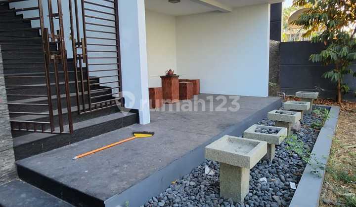 Sewa Rumah Mewah Siap Huni Citraland Surabaya 2
