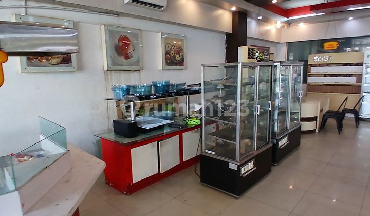 Jual Gedung Area Komersial Surabaya Pusat 1