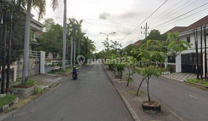 Dijual Rumah di jalan raya kembar Raya Satelit Utara Surabaya Barat 1