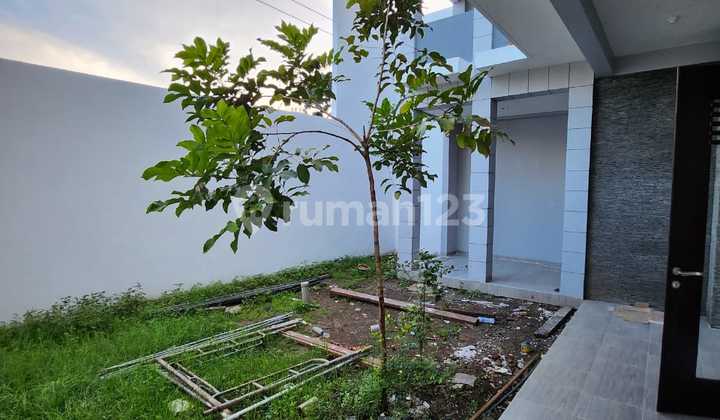 Dijual Rumah Siap Huni Royal Residence Wiyung - Cluster Depan 2