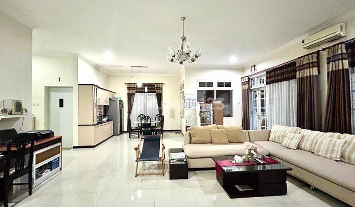 Murah Dijual Rumah Full Renovasi Darmo Harapan Surabaya 2