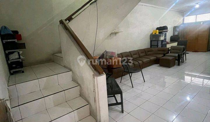 Dijual Rumah Siap Huni Dua Lantai Darmo Permai Surabaya Barat 2