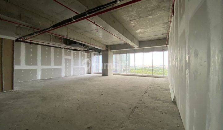 Office Space Gold Coast Tower Eiffel Luas 157m2 Seaview Termurah