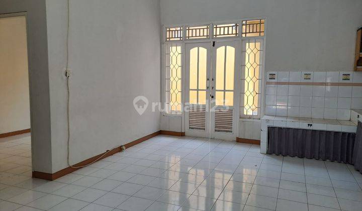 RUMAH BESAR SERPONG PARADISE 11