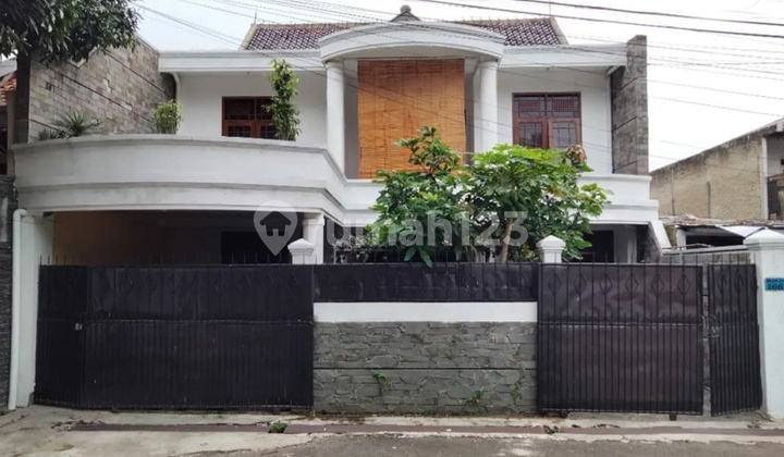 Rumah Siap Huni di Sarimadu Sarijadi dekat Tol Pasteur dan Universitas Maranatha 1