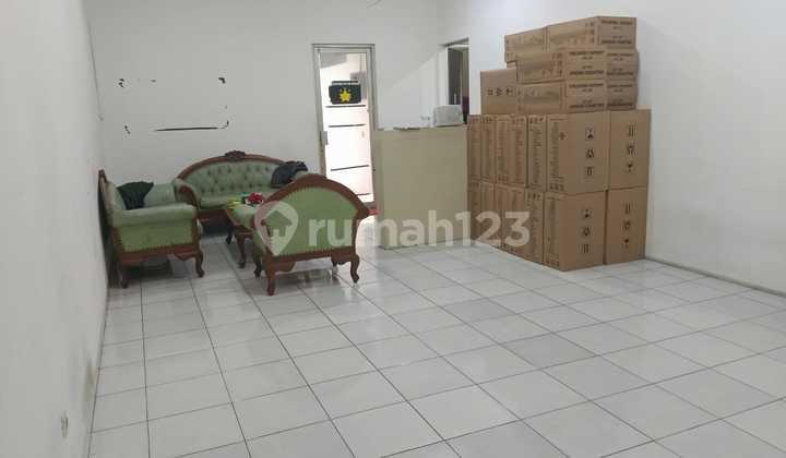 Rumah siap huni cocok untuk usaha di Parakan Asri lokasi dekat batununggal jarang ada 2