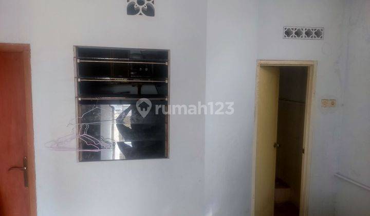 Dijual Rumah Cantik Siap Huni di Barata Jaya Surabaya 2