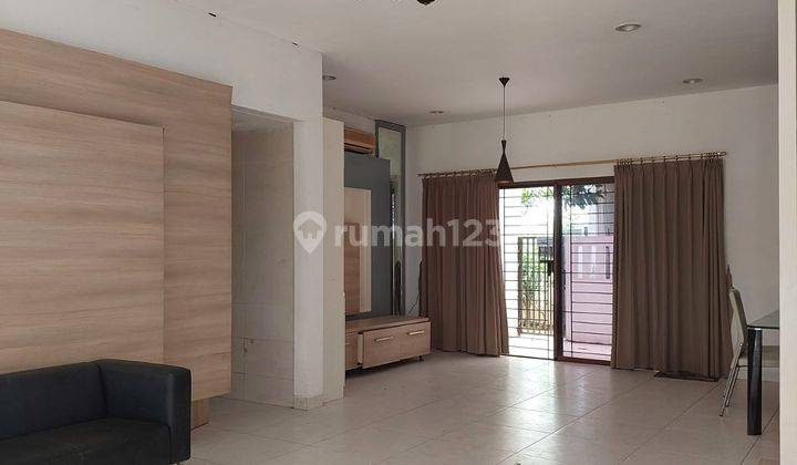 Disewakan Rumah Full Furnish Cantik di Jakarta Garden City Cakung Jaktim  1