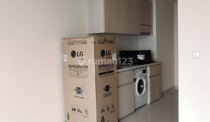 Dijual Apartemen Semi Furnish di Sedayu City Tower Melbourne Kelapa Gading.  2