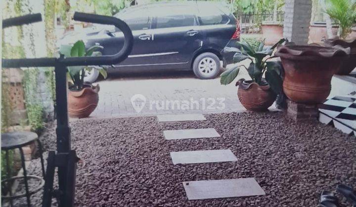 Rumah 2 Lantai Bagus di Pamulang, Tangerang Selatan 2