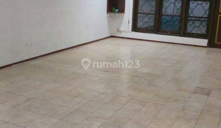 Rumah 2 Lantai Bagus Unfurnished SHM di Pondok Pinang, Pondok Indah, Jakarta Selatan 2