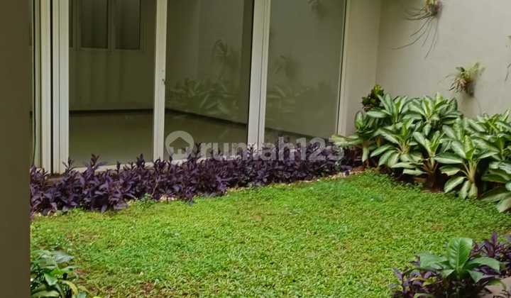 Rumah Bagus Furnished Menteng Dalam, Jakarta Selatan 2