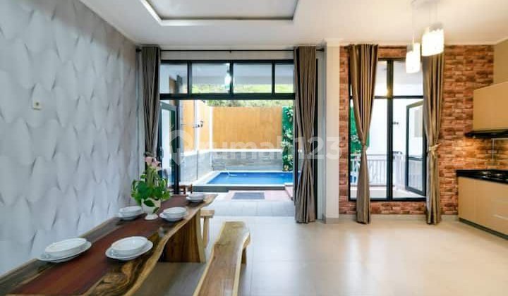 Rumah Semi Villa di Komplek Resort Dago Pakar Cocok untuk Investasi