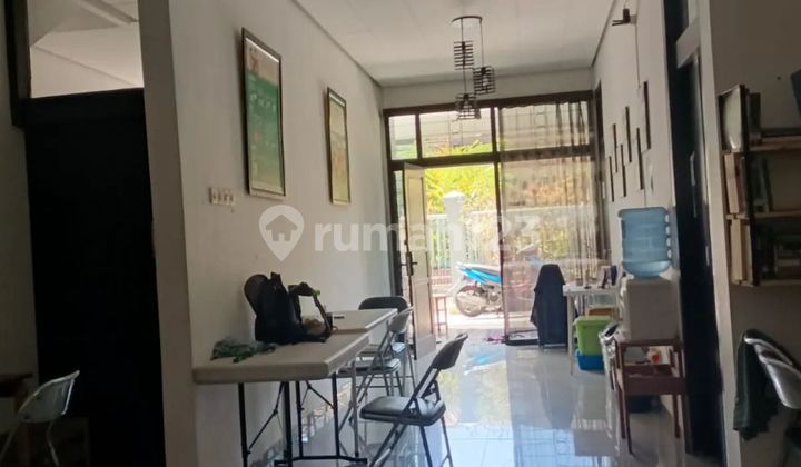 Rumah Siap Huni Strategis di Komplek Cikutra Baru Dekat Widyatama 2
