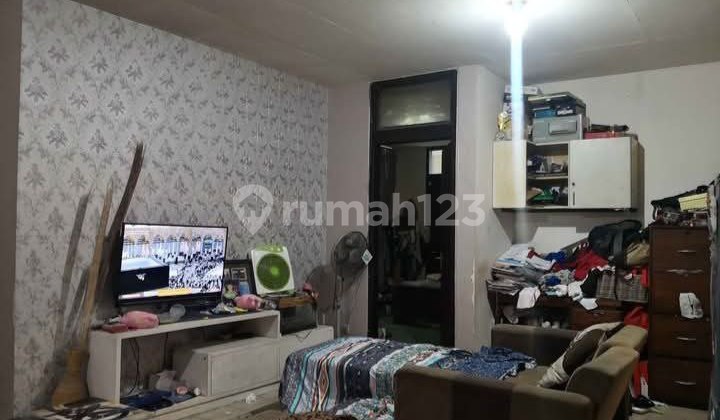 Rumah Lama Terawat Siap Huni di Komplek Tubagus Ismail Dekat Itb Dago 2