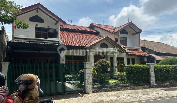 Rumah 2 Lantai Lokasi Strategis Mainroad Turangga