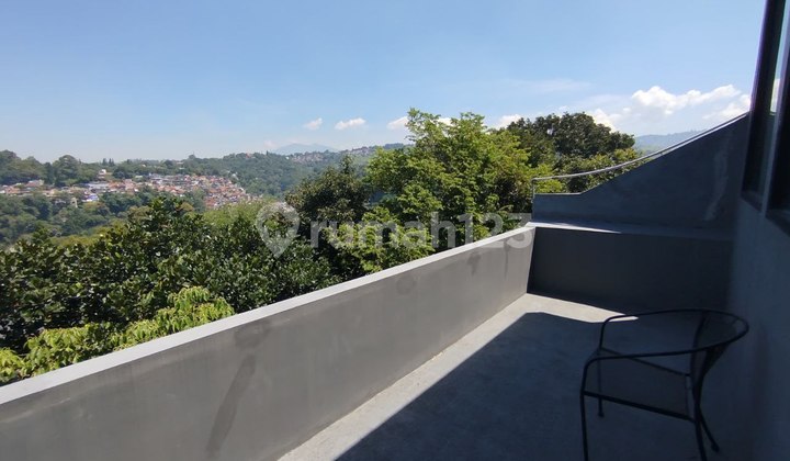 Rumah Siap Huni Komplek Dago Pojok Cisitu Dekat Itb 2