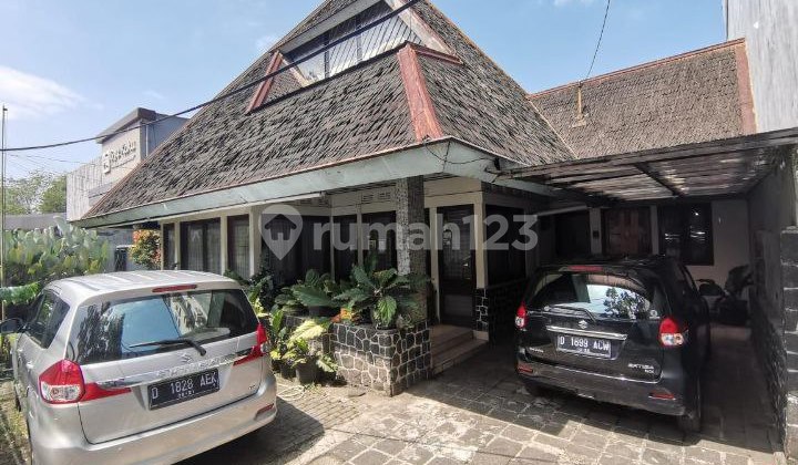 Dijual Rumah Heritage Strategis Sayap Dago Lokasi Pusat Kota Bandung Cocok untuk Investasi F&B , Guest House Dijual Rumah Heritage Strategis Sayap Dago Lokasi Pusat Kota Bandung Cocok untuk Investasi F&B , Guest House