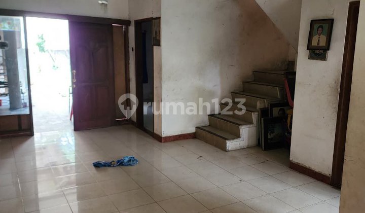 Rumah Hitung Tanah Strategis di Komplek Cipta Graha Pasteur Dekat Tol