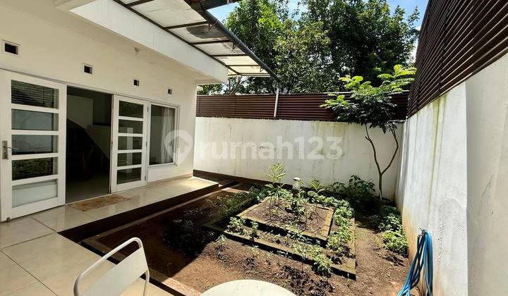 Rumah Minimalis Siap Huni di Komplek Awiligar Bandung Utara Rumah Minimalis Siap Huni di Komplek Awiligar Bandung Utara