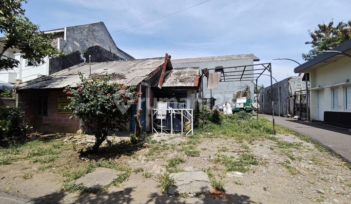 Rumah Hitung Tanah Posisi Hook di Antapani Dekat Sma 23 Bandung