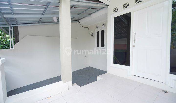 Dijual Rumah Diskon Dp 50 Juta Free Furnished, Bukit Nusa Indah, Ciputat, Tangerang Selatan 2